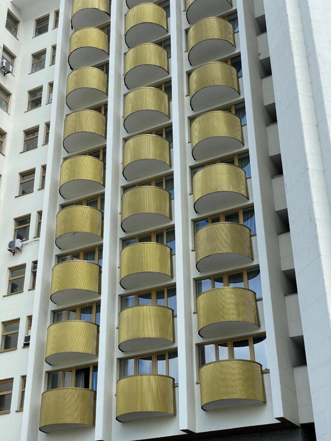 Hotel President